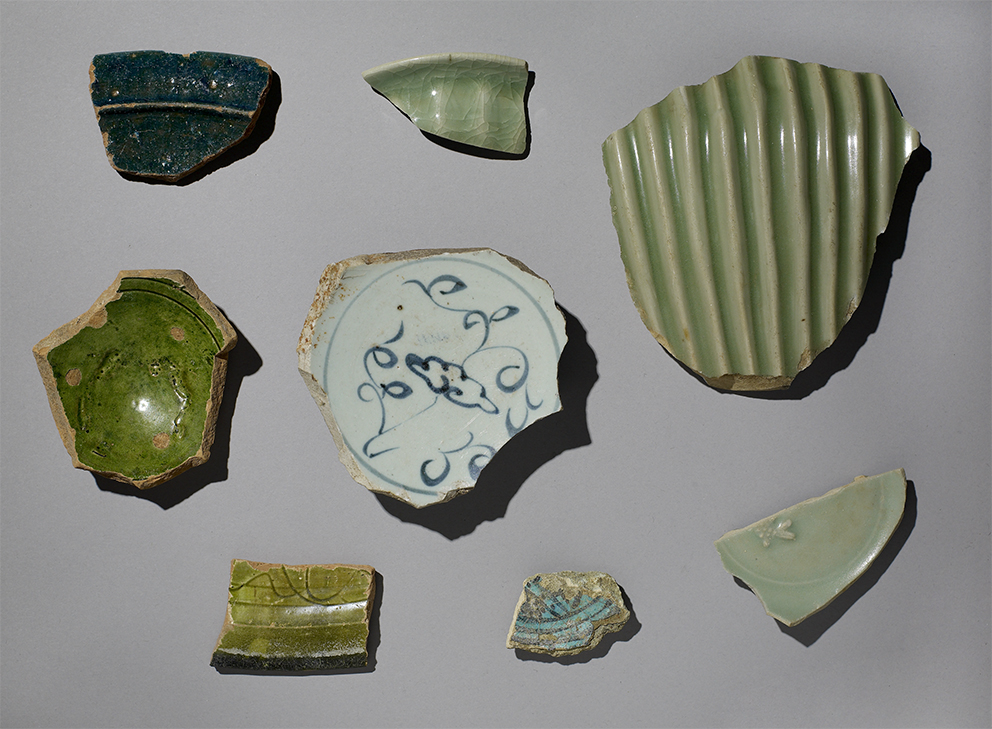 Teece  Green with Envy: Celadons, Circulation, and Emulation in
