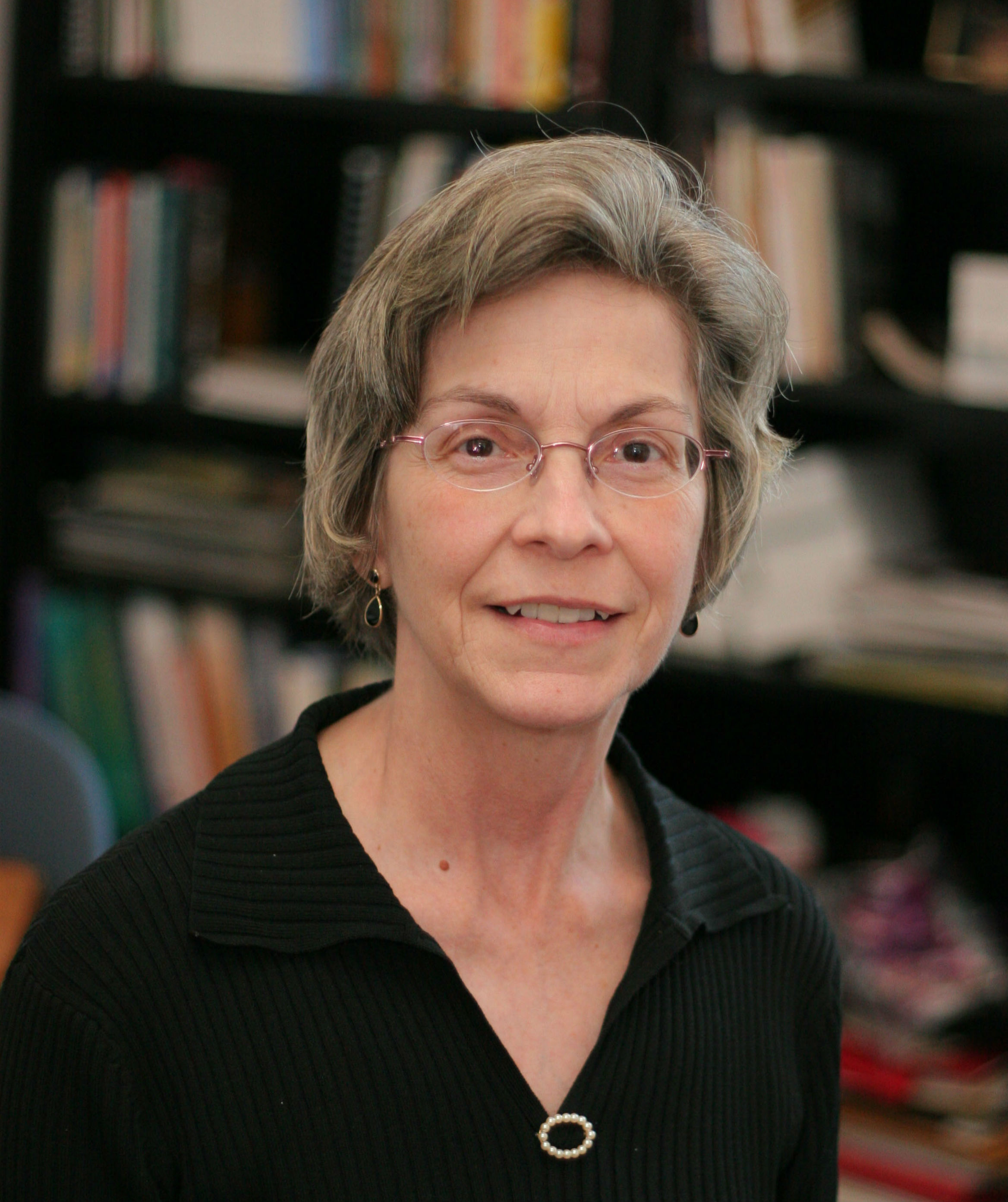 Profile photo of Linda Hodges (Contributing Editor)